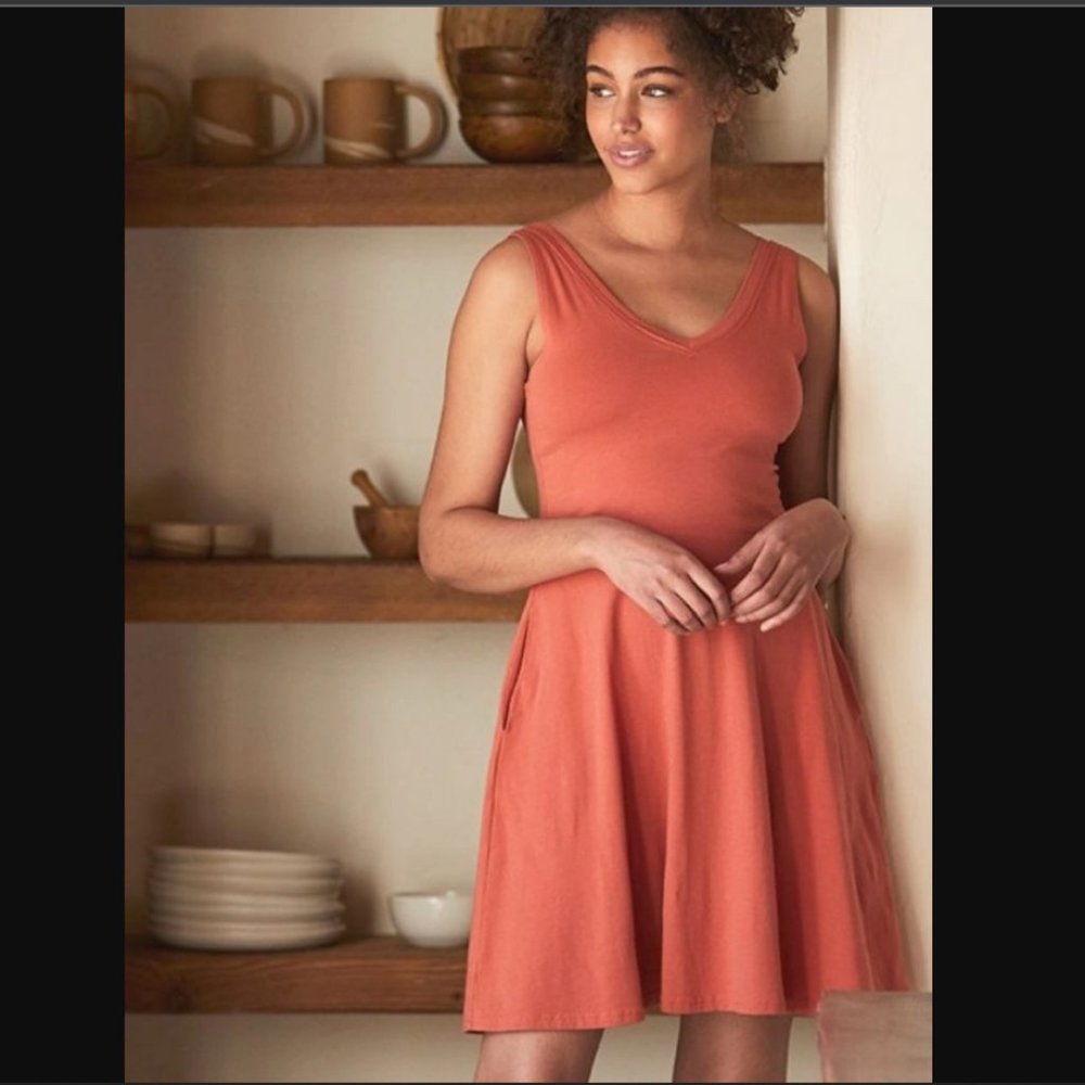 Pact Double V Neck Dress, Organic Cotton, Paprika, Sz L, EUC